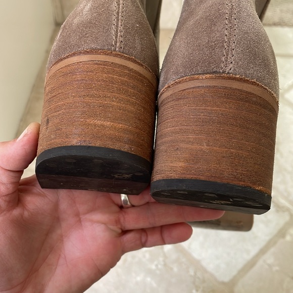 Dolce Vita suede ankle boots - Picture 5 of 6